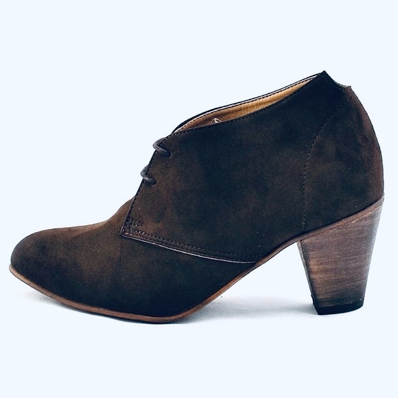 Black Oxford Lace-Up Heels / Booties - Picture 1 of 11